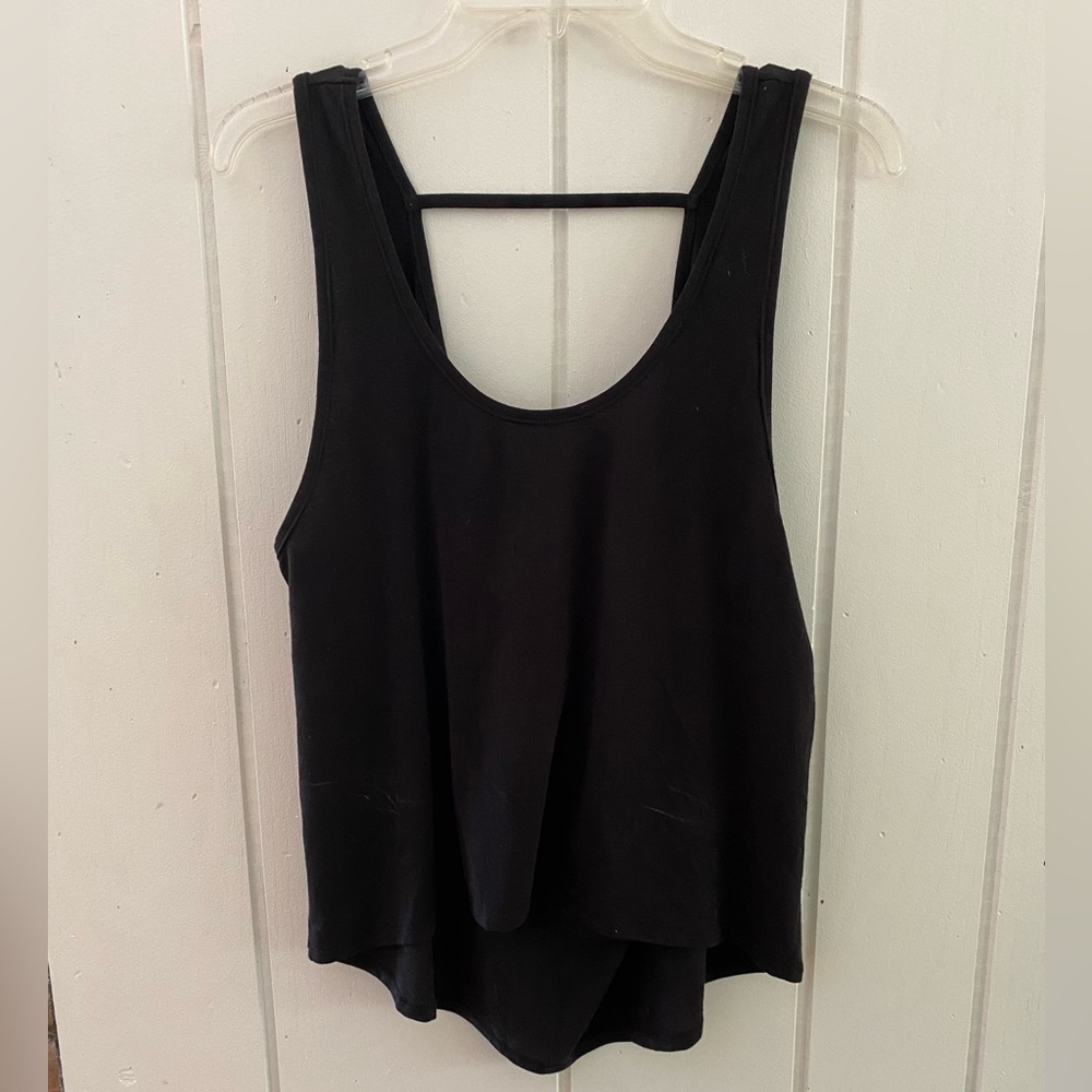 Montiel active wear top
